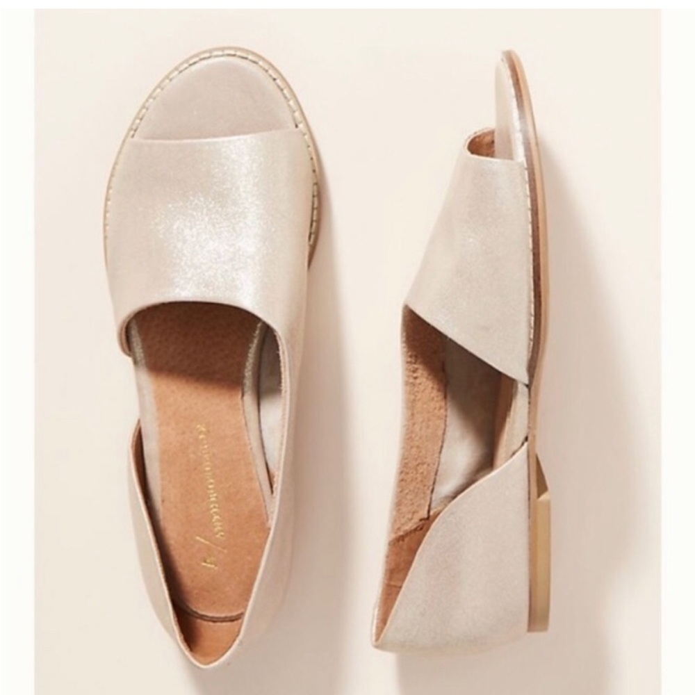 Anthropologie Souvenir Gold Open Toe Slip On Flats